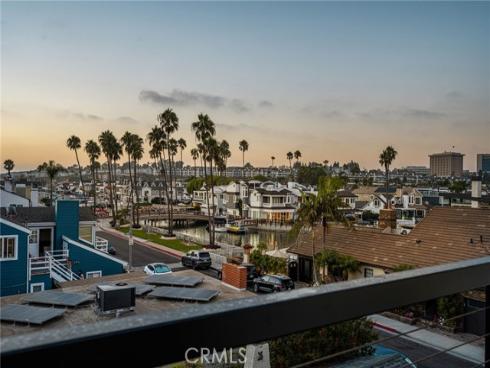 3601 Lake Avenue , Newport Beach, CA