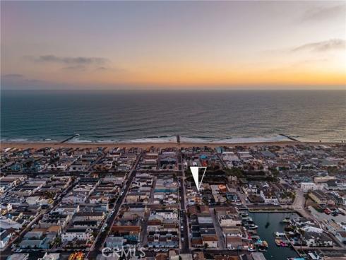3601 Lake Avenue , Newport Beach, CA