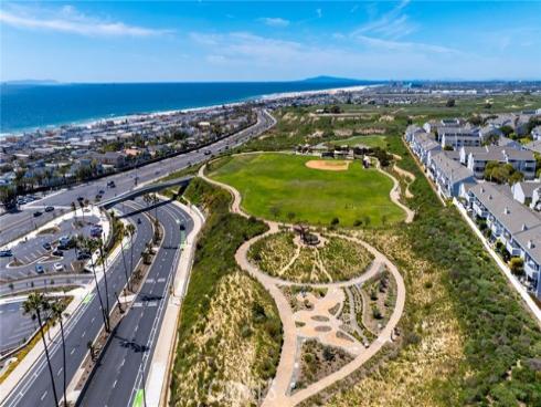 300 Cagney 101 Lane, Newport Beach, CA