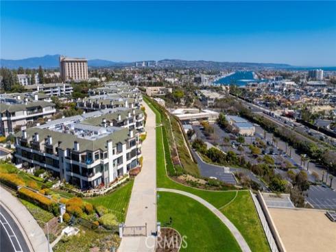 300 Cagney 101 Lane, Newport Beach, CA
