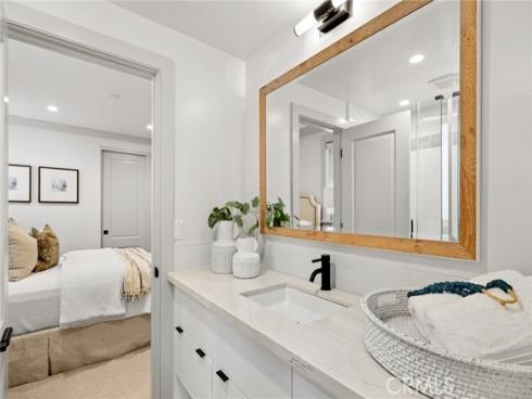 503 L Street, Newport Beach, CA