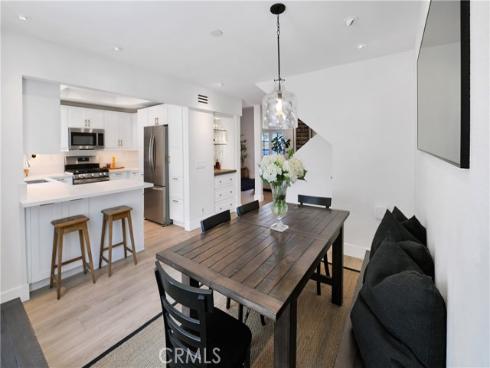 811 W 15th  2B , Newport Beach, CA