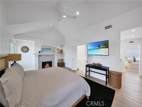 811 W 15th  2B , Newport Beach, CA