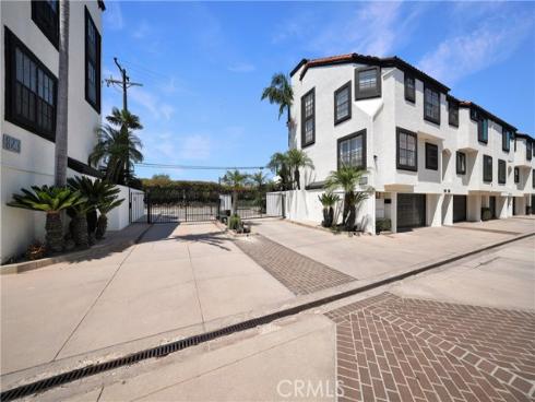 811 W 15th  2B , Newport Beach, CA
