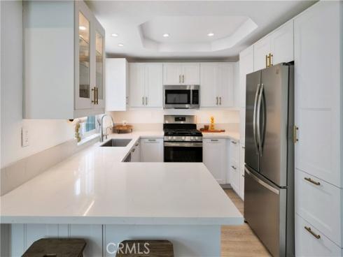 811 W 15th  2B , Newport Beach, CA