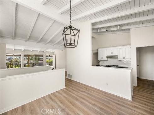 2108 Vista Entrada , Newport Beach, CA