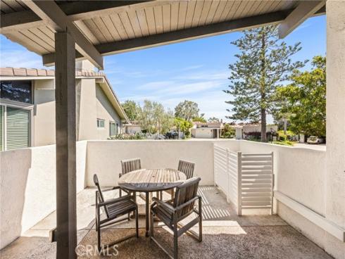 2108 Vista Entrada , Newport Beach, CA