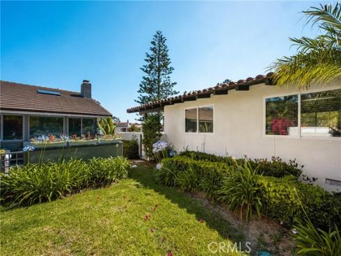 2108 Vista Entrada , Newport Beach, CA