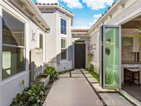 58 Victoria , Newport Beach, CA