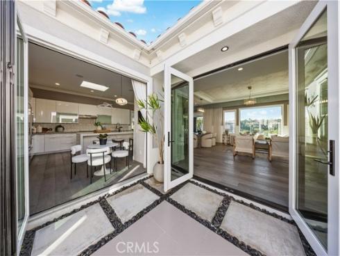 58 Victoria , Newport Beach, CA