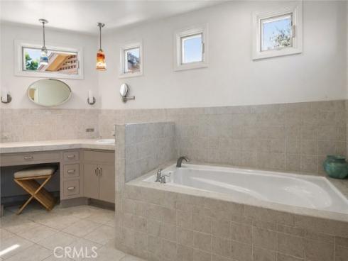 419 Irvine Avenue, Newport Beach, CA