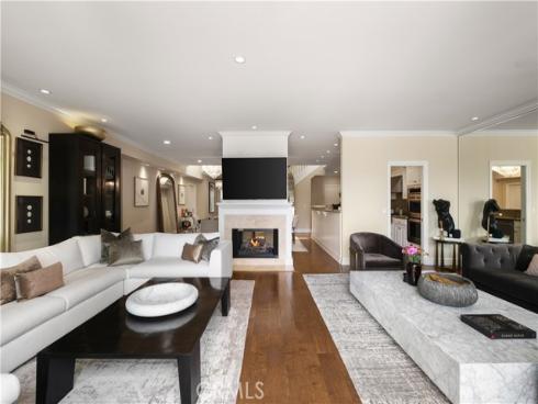18 Rue Grand Vallee , Newport Beach, CA