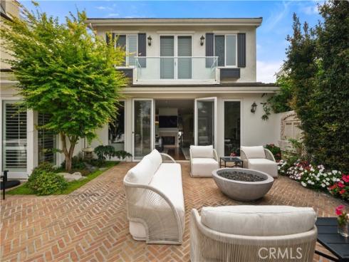 18 Rue Grand Vallee , Newport Beach, CA