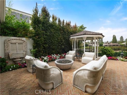 18 Rue Grand Vallee , Newport Beach, CA