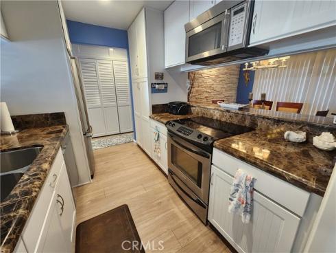 600 E Oceanfront 1d , Newport Beach, CA