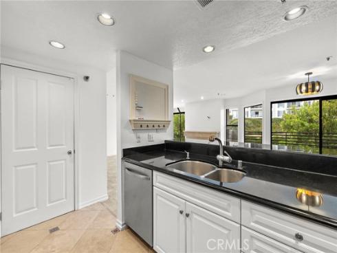 950 Cagney 201 Lane, Newport Beach, CA