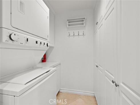 950 Cagney 201 Lane, Newport Beach, CA
