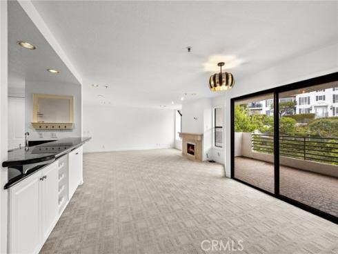 950 Cagney 201 Lane, Newport Beach, CA