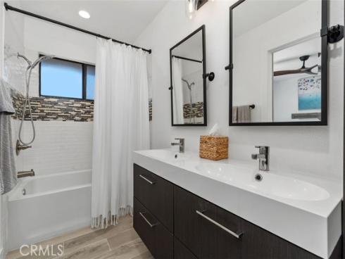12 Aries Court, Newport Beach, CA