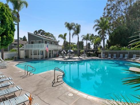 12 Aries Court, Newport Beach, CA