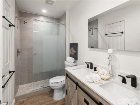 110 Hartford 64 Drive, Newport Beach, CA