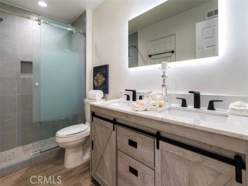 110 Hartford 64 Drive, Newport Beach, CA