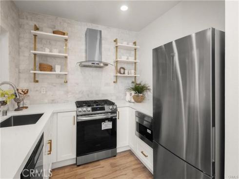 110 Hartford 64 Drive, Newport Beach, CA
