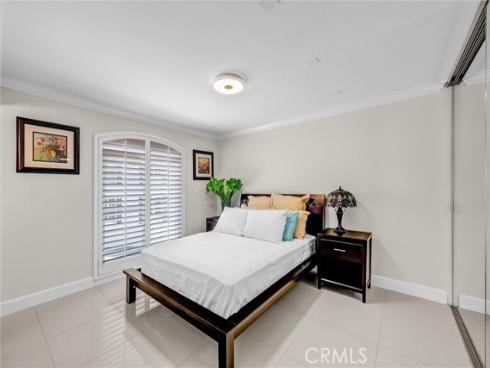 500 Cagney 217 , Newport Beach, CA