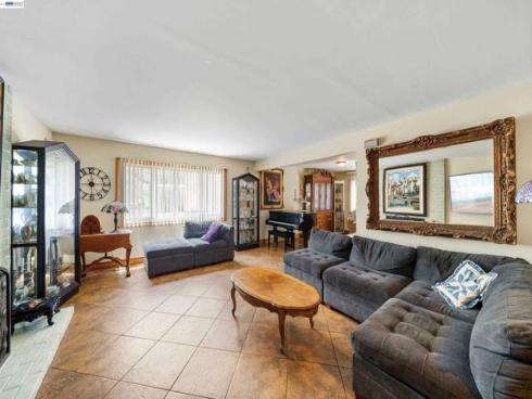 1622 Pegasus St , Newport Beach, CA