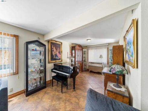 1622 Pegasus St , Newport Beach, CA