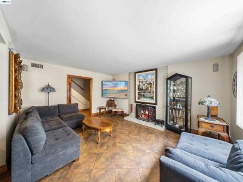 1622 Pegasus St , Newport Beach, CA