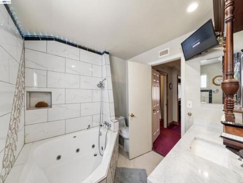 1622 Pegasus St , Newport Beach, CA