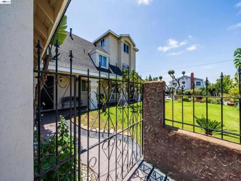 1622 Pegasus St , Newport Beach, CA