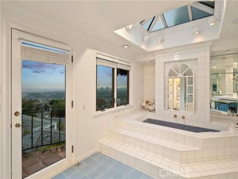 21 Ridgeline Drive, Newport Beach, CA