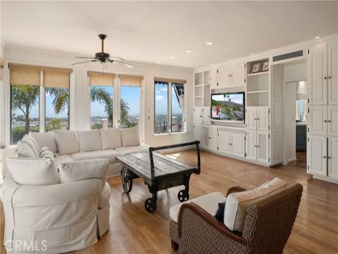 21 Ridgeline Drive, Newport Beach, CA