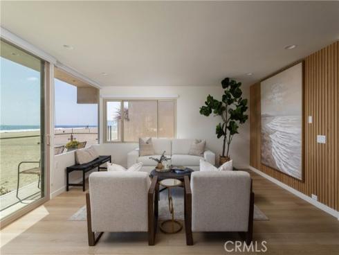 6704 W Oceanfront , Newport Beach, CA