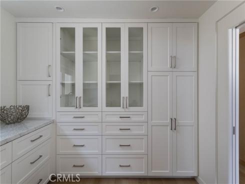 6704 W Oceanfront , Newport Beach, CA