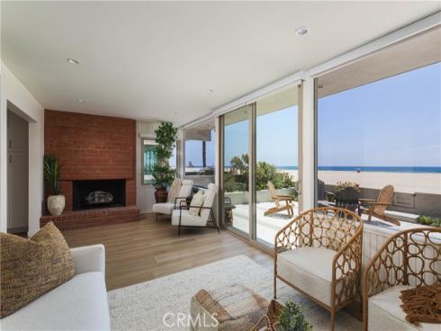 6704 W Oceanfront , Newport Beach, CA