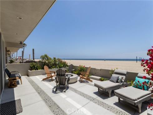 6704 W Oceanfront , Newport Beach, CA