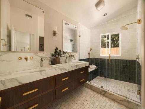 2215 Golden Cir , Newport Beach, CA