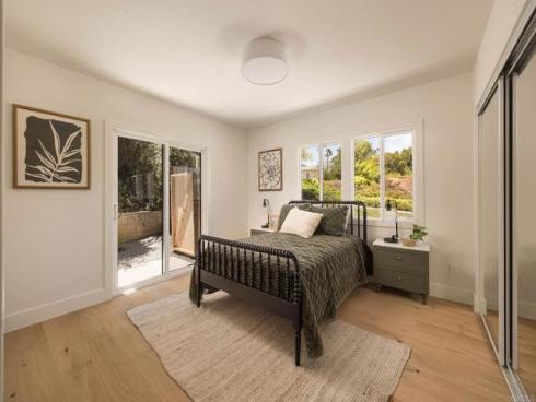 2215 Golden Cir , Newport Beach, CA