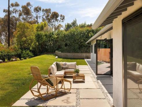 2215 Golden Cir , Newport Beach, CA