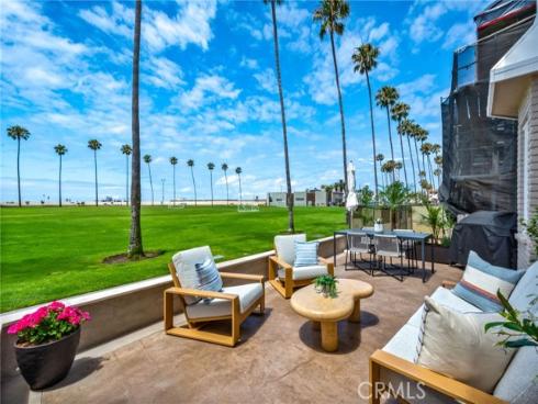 920 E. Oceanfront