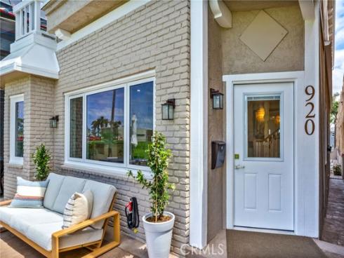 920 E Oceanfront , Newport Beach, CA