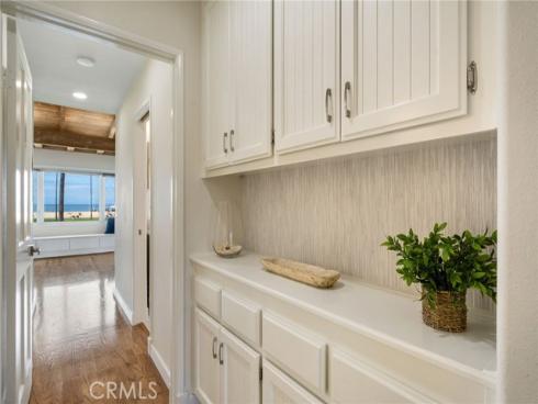 920 E Oceanfront , Newport Beach, CA