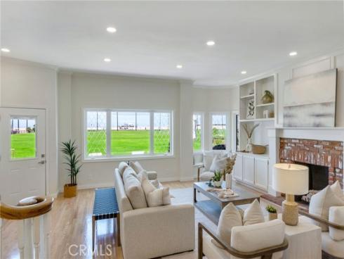 920 E Oceanfront , Newport Beach, CA