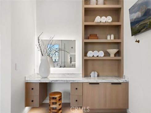 1717 E Ocean Boulevard, Newport Beach, CA