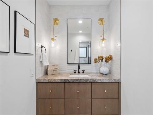 1717 E Ocean Boulevard, Newport Beach, CA