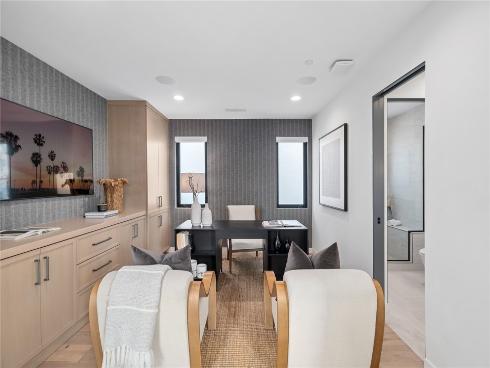 1717 E Ocean Boulevard, Newport Beach, CA