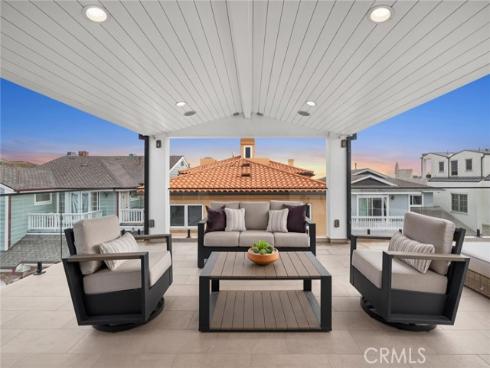 1717 E Ocean Boulevard, Newport Beach, CA